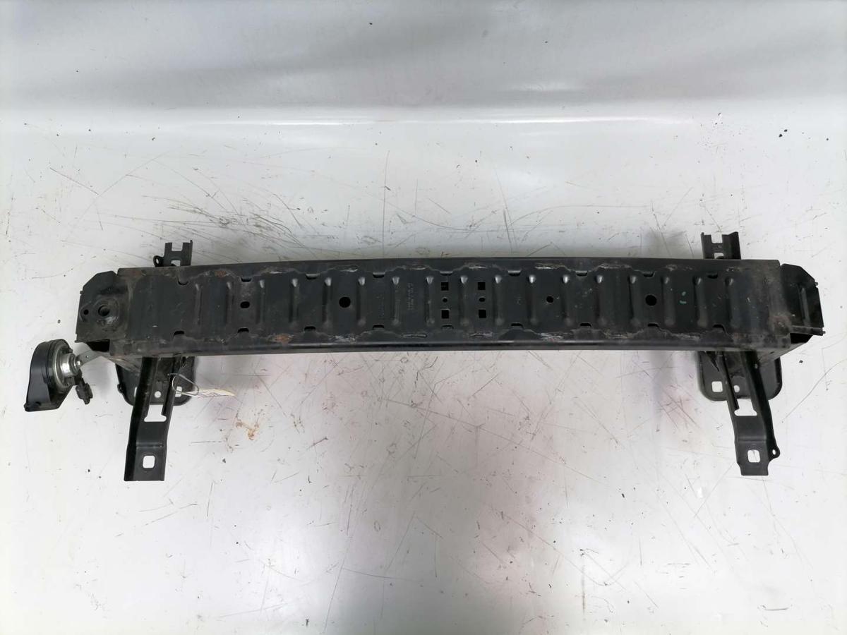 Ford Fiesta MK7 original Träger Stoßstange Stossfänger vorn Bj.2018